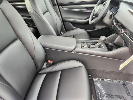 2026 Mazda Mazda3 FWD w/Preferred Package
