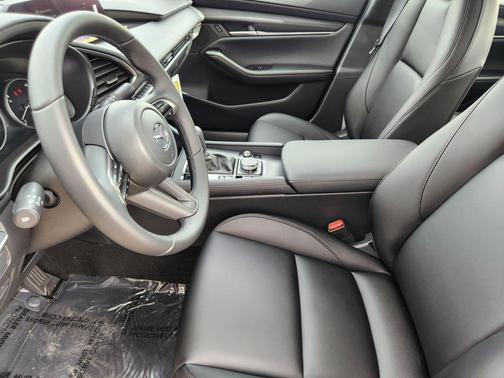 2026 Mazda Mazda3 FWD w/Preferred Package