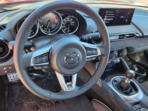 Soulredcrystal 2026 Mazda MX-5 Miata Club