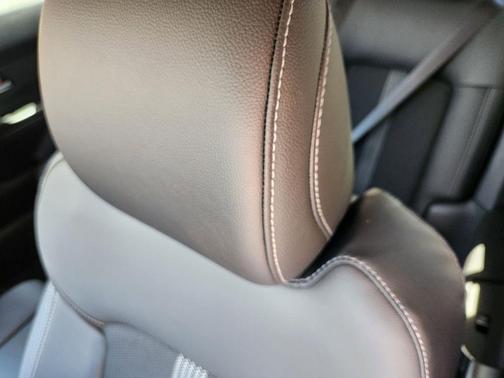 wind chill pearl 2026 Mazda CX-50 2.5 S Select Package