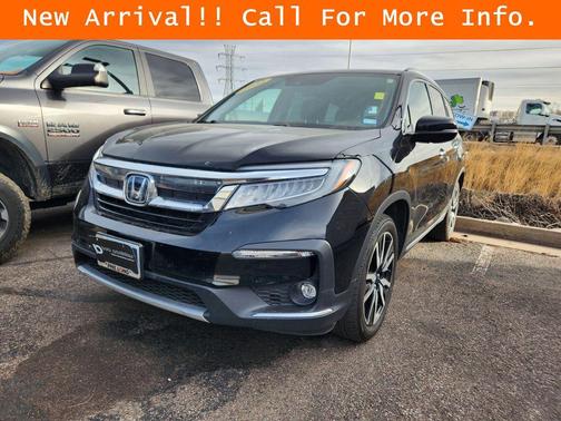 2022 Honda Pilot Touring 8-Passenger