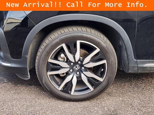 2022 Honda Pilot Touring 8-Passenger