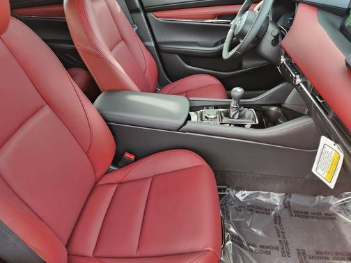 2026 Mazda Mazda3 FWD w/Premium Package