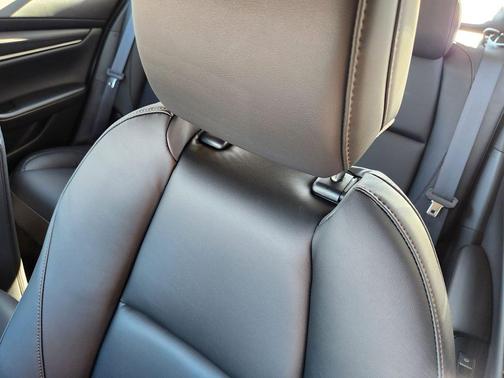 2026 Mazda Mazda3 FWD w/Preferred Package