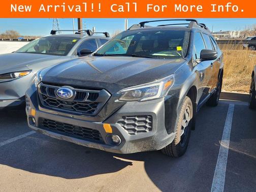 Crystal Black Silica 2024 Subaru Outback Wilderness