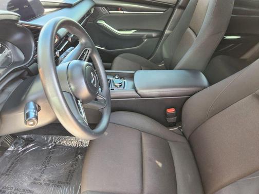 2022 Mazda Mazda3 FWD