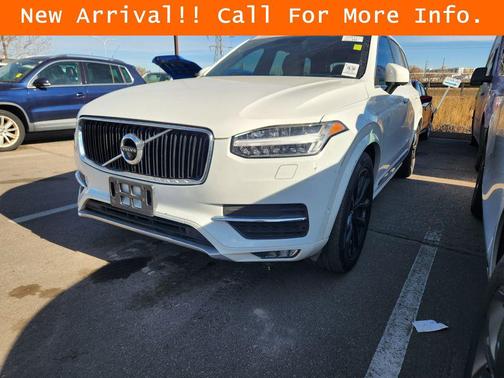 2019 Volvo XC90 T6 Inscription