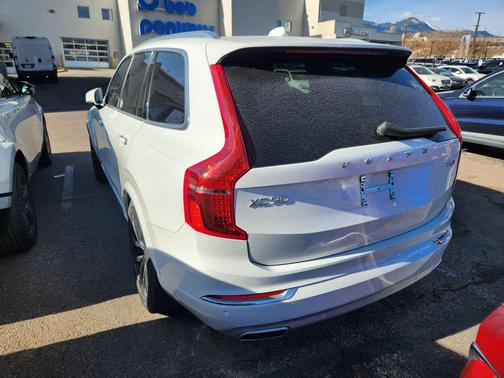 2019 Volvo XC90 T6 Inscription