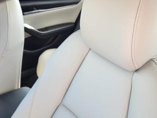 Deep Crystal Blue Mica 2026 Mazda Mazda3 FWD w/Preferred Package