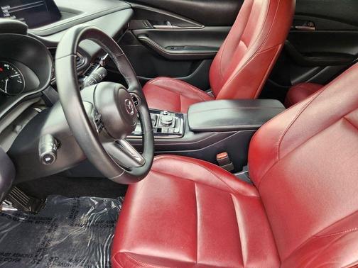 2025 Mazda CX-30 2.5 S Carbon Edition