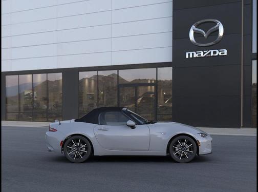 Aero Gray Metallic 2026 Mazda MX-5 Miata Grand Touring