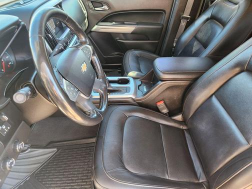 Summit White 2019 Chevrolet Colorado ZR2