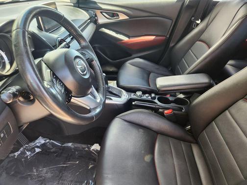 Crystal White Pearl Mica 2017 Mazda CX-3 Touring