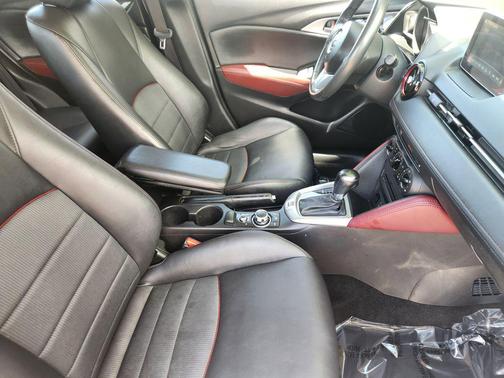 Crystal White Pearl Mica 2017 Mazda CX-3 Touring