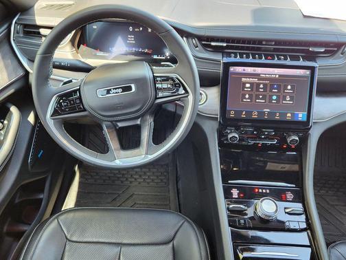 Velvet Red Pearlcoat 2023 Jeep Grand Cherokee L Overland