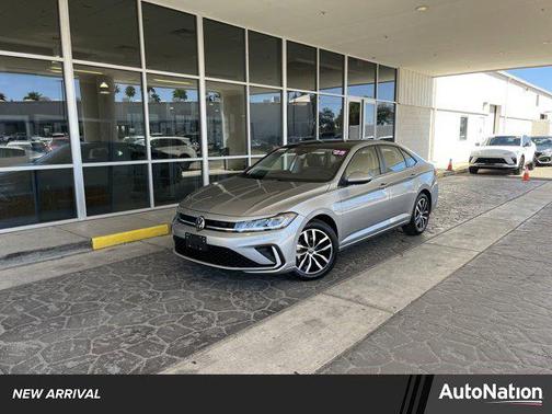 2025 Volkswagen Jetta 1.5T SE