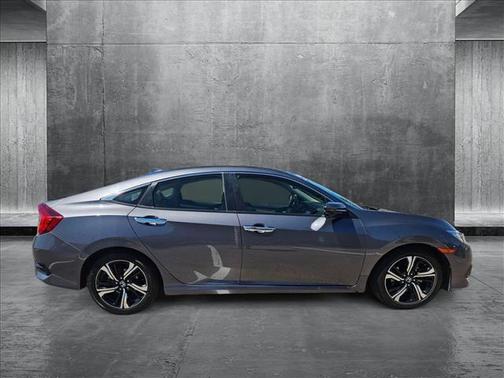 2018 Honda Civic Touring