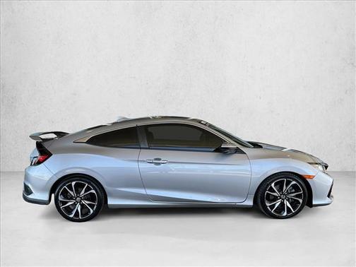 2018 Honda Civic Manual w/High Performance Tires