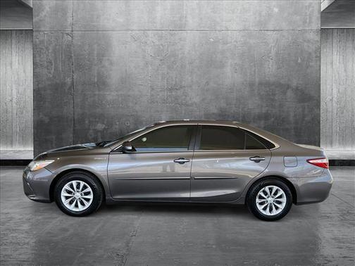 2017 Toyota Camry Hybrid LE