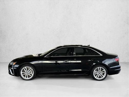 2022 Audi A4 45 S line Premium