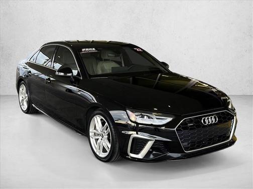 2022 Audi A4 45 S line Premium