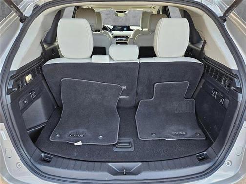 2024 Mazda CX-90 PHEV Base