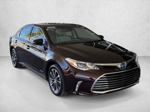 2017 Toyota Avalon Hybrid XLE Premium