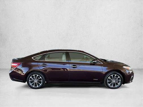 2017 Toyota Avalon Hybrid XLE Premium