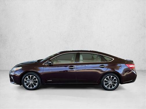 2017 Toyota Avalon Hybrid XLE Premium