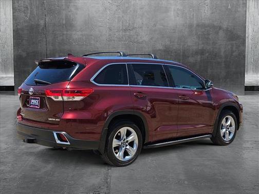 2017 Toyota Highlander Limited