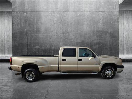 2005 Chevrolet Silverado 3500 LT Crew Cab