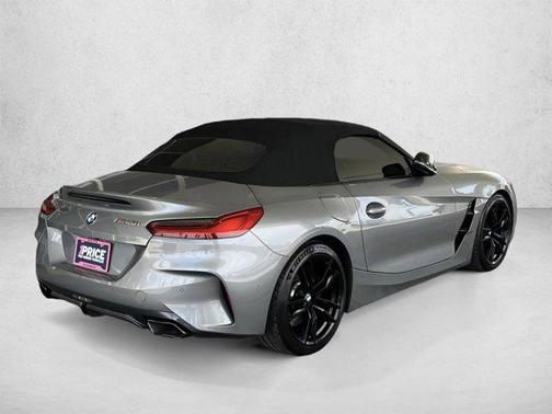 Skyscraper Grey Metallic 2023 BMW Z4 M40i