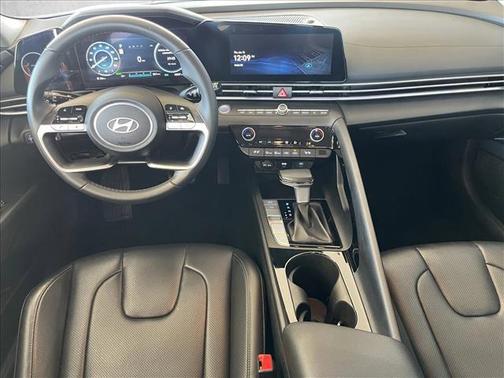 2025 Hyundai ELANTRA HEV Limited