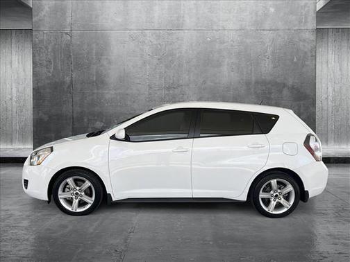 2009 Pontiac Vibe Base