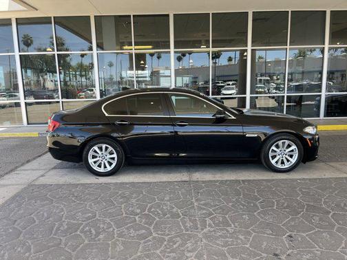Black 2016 BMW 528 528i