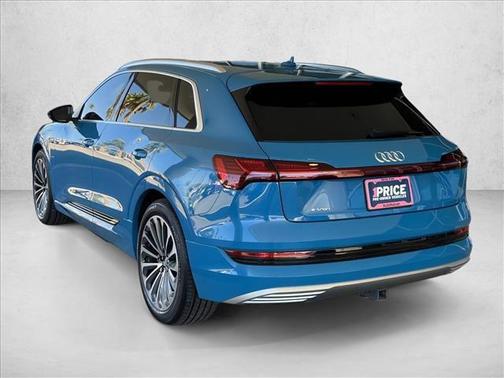 2019 Audi e-tron Premium Plus