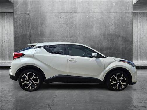 2020 Toyota C-HR XLE