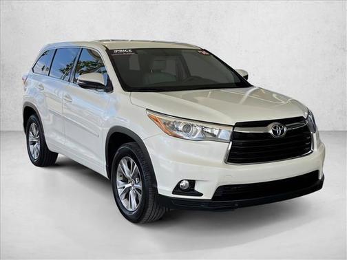 Blizzard Pearl 2016 Toyota Highlander LE Plus