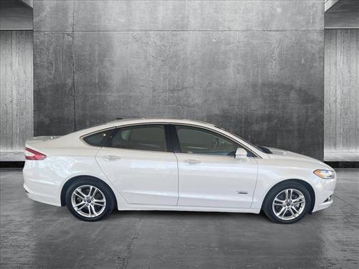 2016 Ford Fusion Energi Titanium