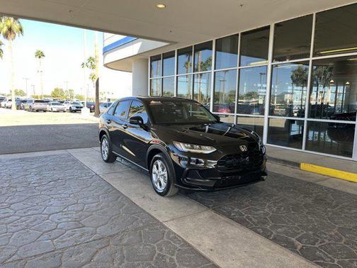 2025 Honda HR-V LX