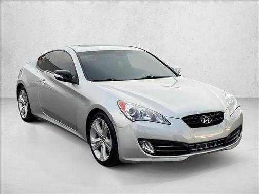 2010 Hyundai Genesis Coupe 3.8 Grand Touring