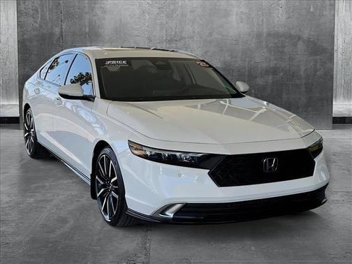 2025 Honda Accord Hybrid Touring