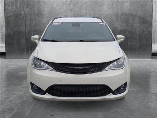 2020 Chrysler Pacifica Touring-L Plus