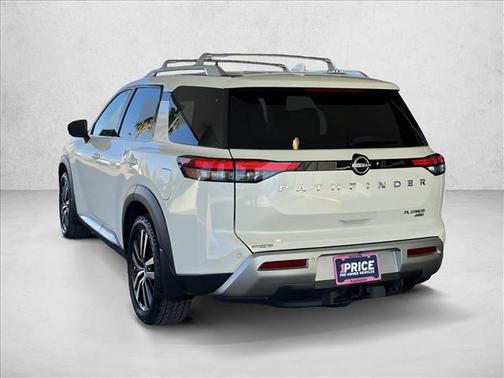 2023 Nissan Pathfinder Platinum 4WD