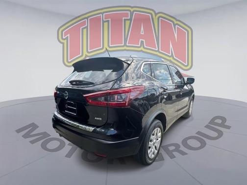 2020 Nissan Rogue Sport S