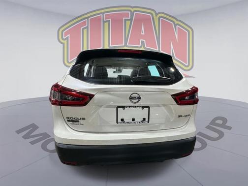 White 2021 Nissan Rogue Sport SL