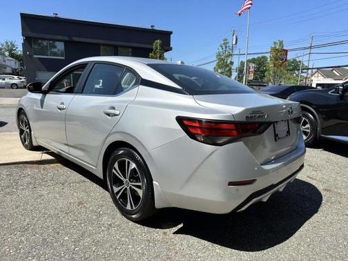 Brilliant Silver Metallic 2023 Nissan Sentra SV