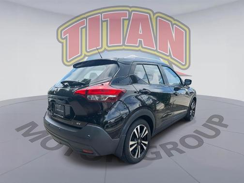 2020 Nissan Kicks SV