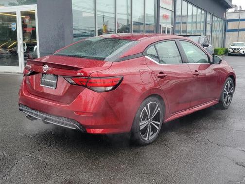 2022 Nissan Sentra SR