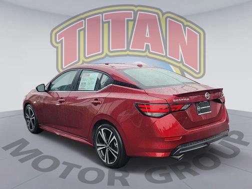 2022 Nissan Sentra SR